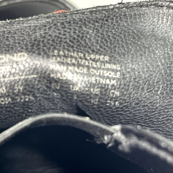 Vagabond Black Chunky Ankle Boots with Lace-Up Design - Picture 10 of 16